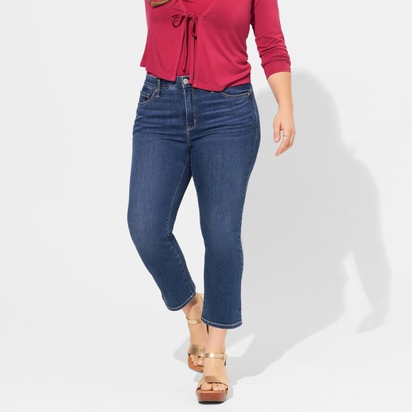 Crop Sky High Boot Super Soft High-Rise Jean - NWT - Sz 14 - Picture 1 of 3